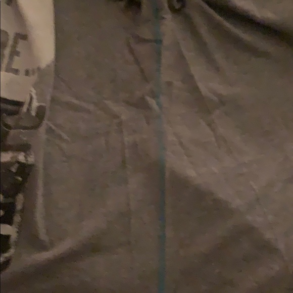 Gray Life is Good T-shirt - Picture 5 of 7